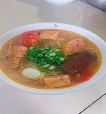 Bún riêu (sau trường nội trú)