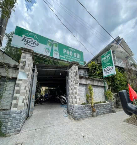 Nhà hàng Phố Núi